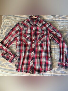 Arizona Men’s Red Plaid Flannel Shirt - size Small